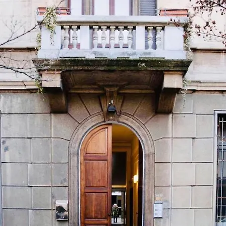 Apartamento A Casa Di... Milão