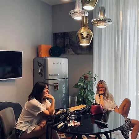 A Casa Di... Milano