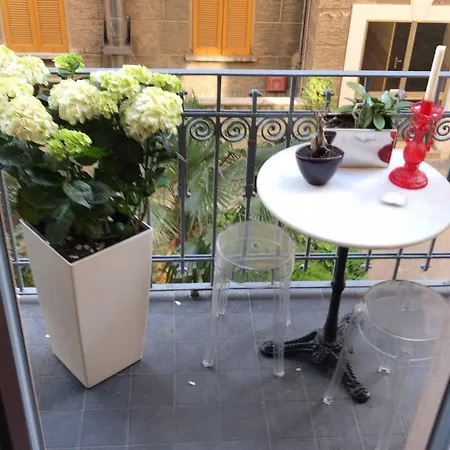 Apartamento A Casa Di... *